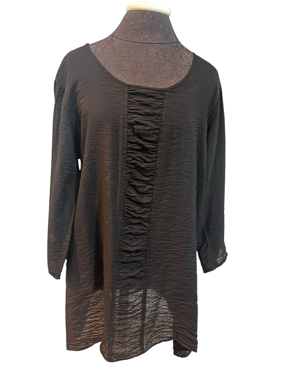Cut Loose Black Crinkle Tunic Size Large